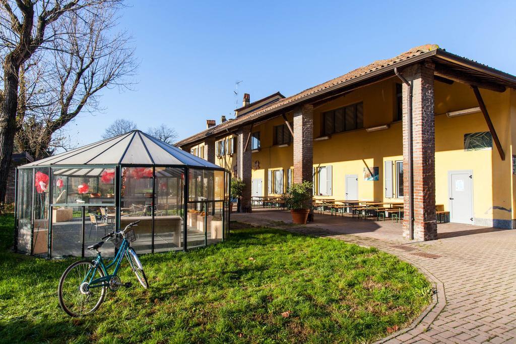 Cascina Bellaria Hostel Milano Exterior foto